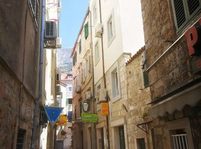 Palladium Ii Center Makarska