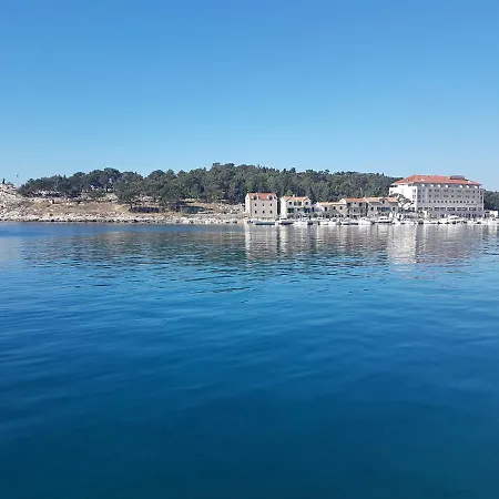 Palladium Ii Center Apartment