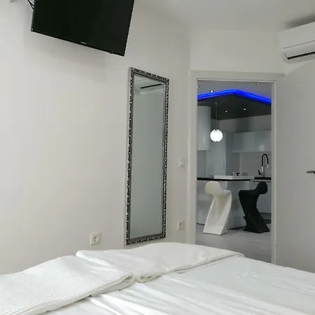 Palladium Ii Center Apartment