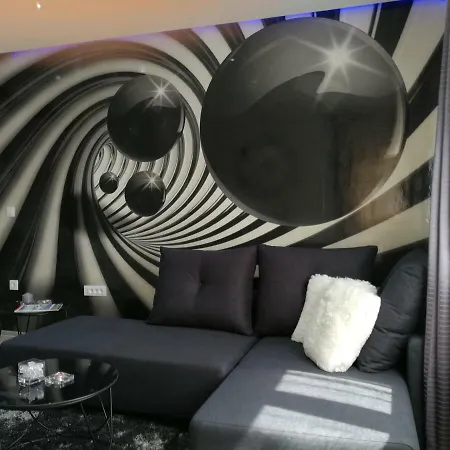 Palladium Ii Center Apartment *