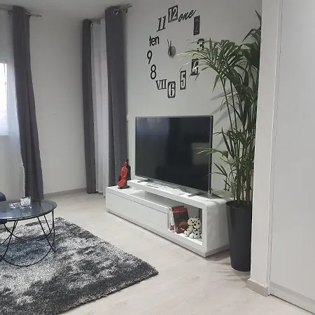 Apartment Palladium Ii Center